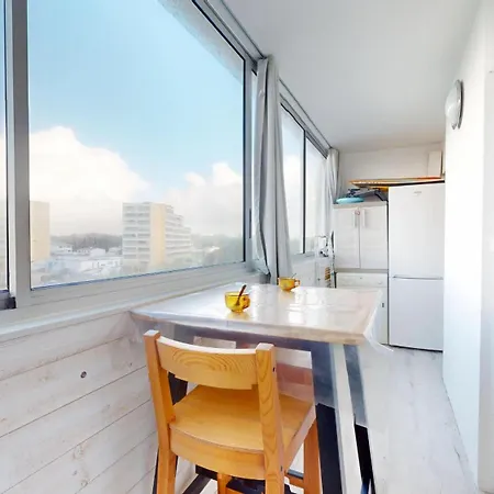 Du Large Apartment